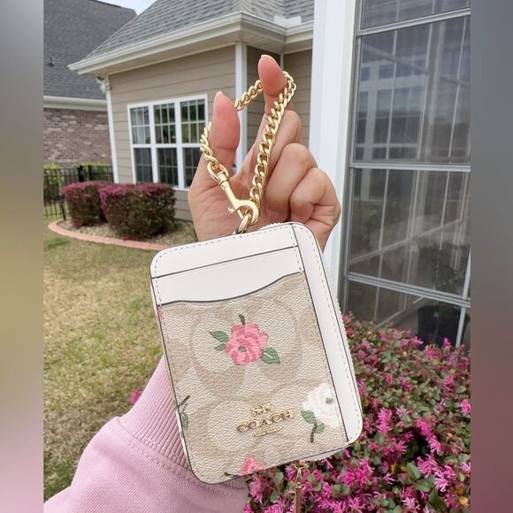 NWT Coach Zip Card Case In Signature Canvas With Floral Print - Picture 2 of 6